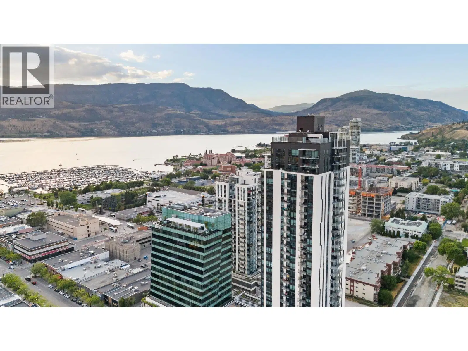 #3202 – 1488 Bertram Street