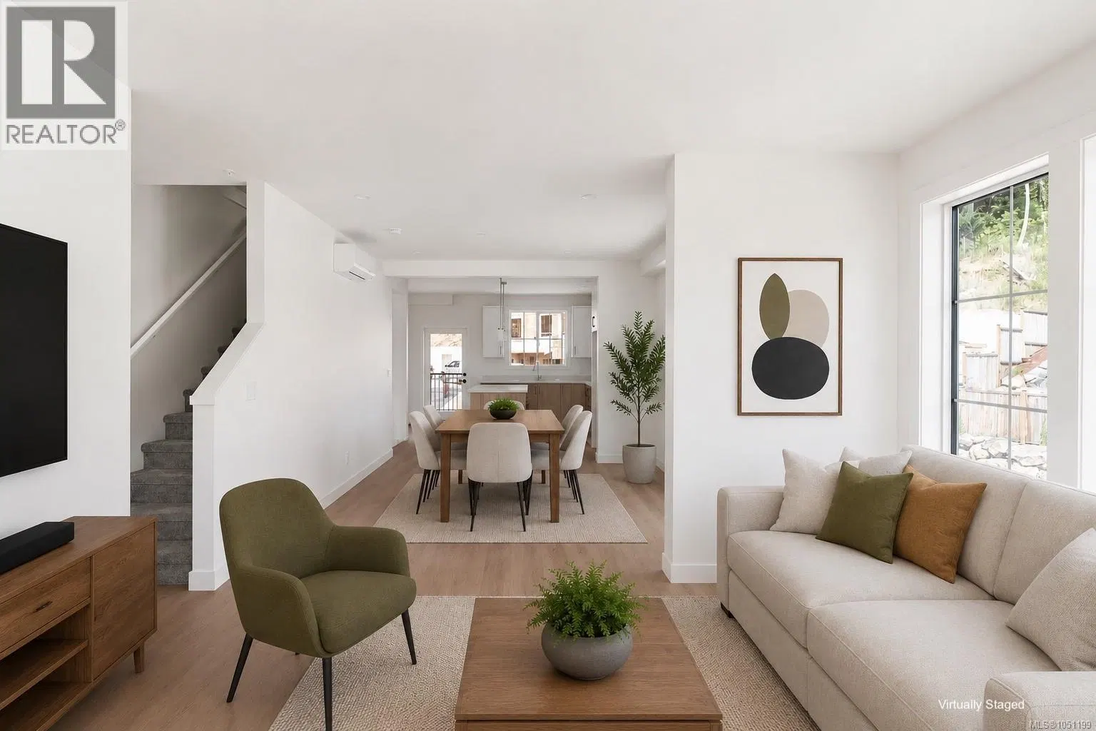 Photo 3 of 24 at #1 – 3439 Trumpeter Street