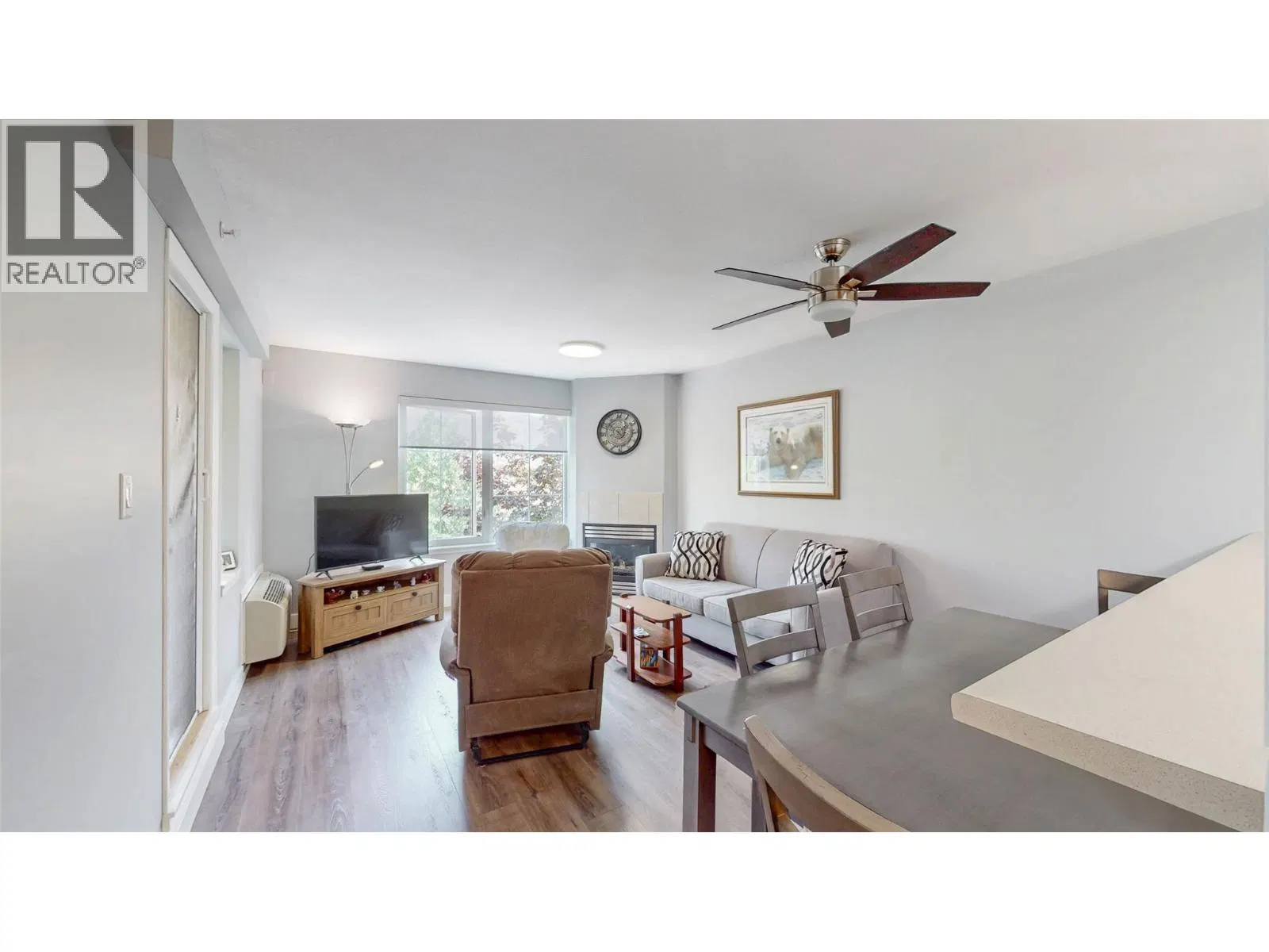 Photo 3 of 32 at #308 – 7600 COTTONWOOD Drive