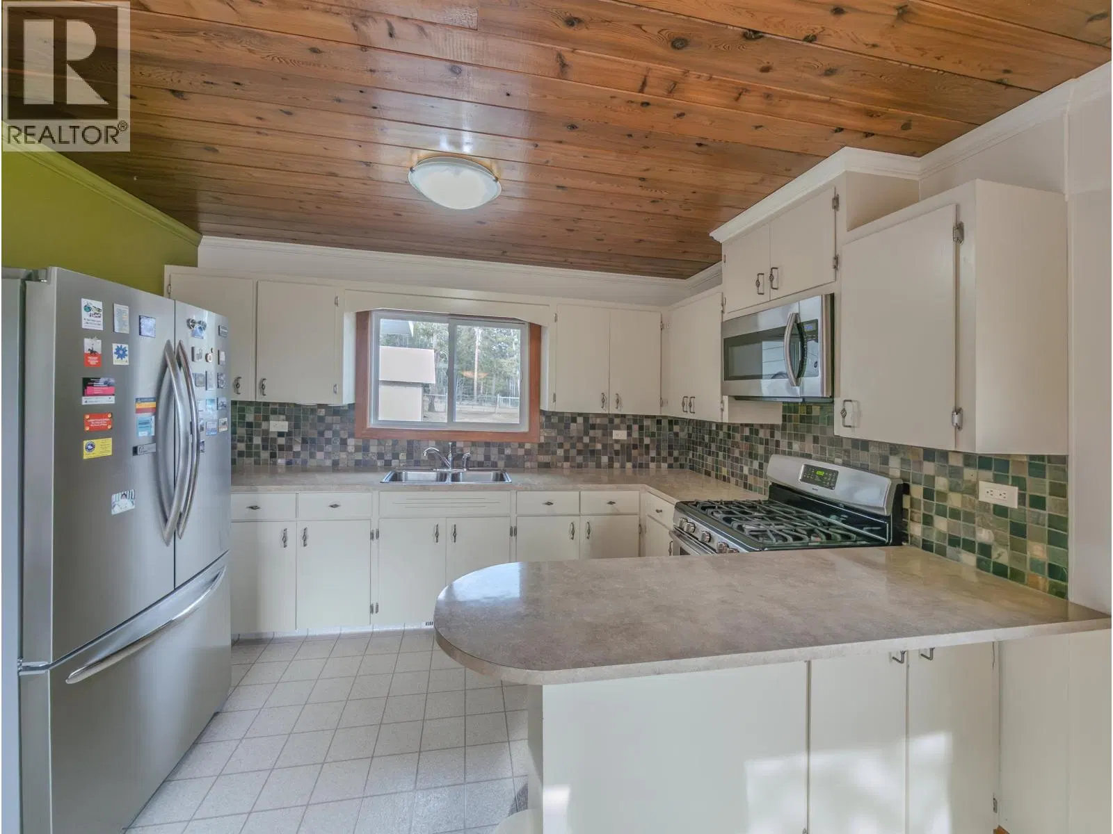 Photo 4 of 30 at 4734 KITWANGA Drive