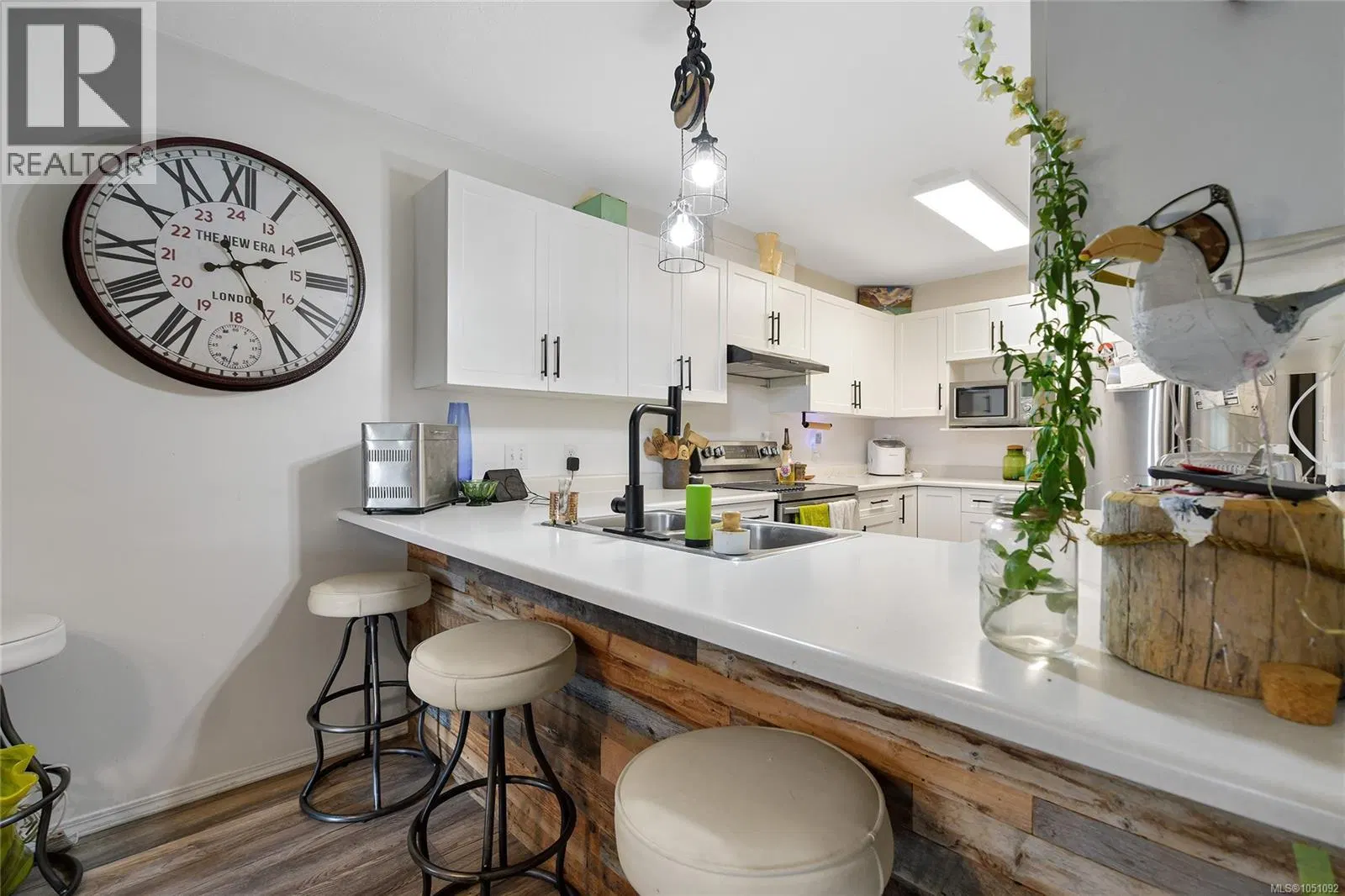 Photo 2 of 15 at #21 – 7070 West Saanich Road