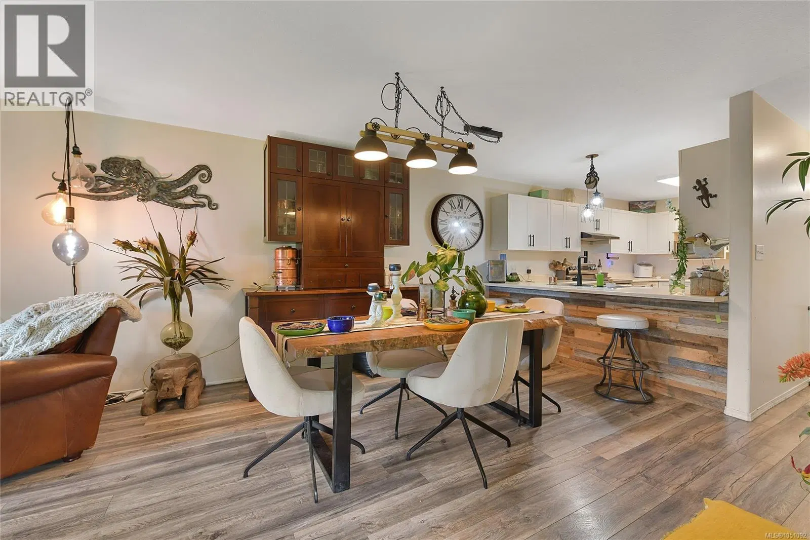 Photo 4 of 15 at #21 – 7070 West Saanich Road