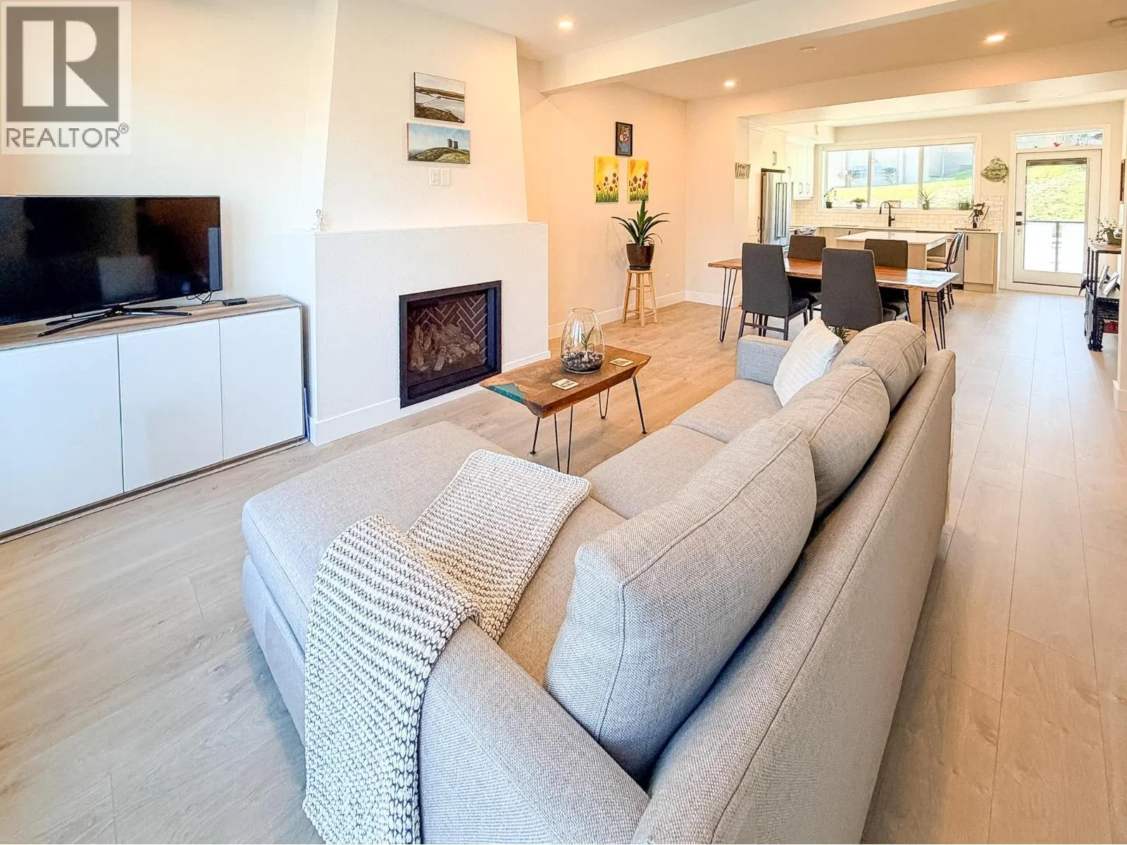 Photo 2 of 40 at #36 – 8000 Vedette Drive