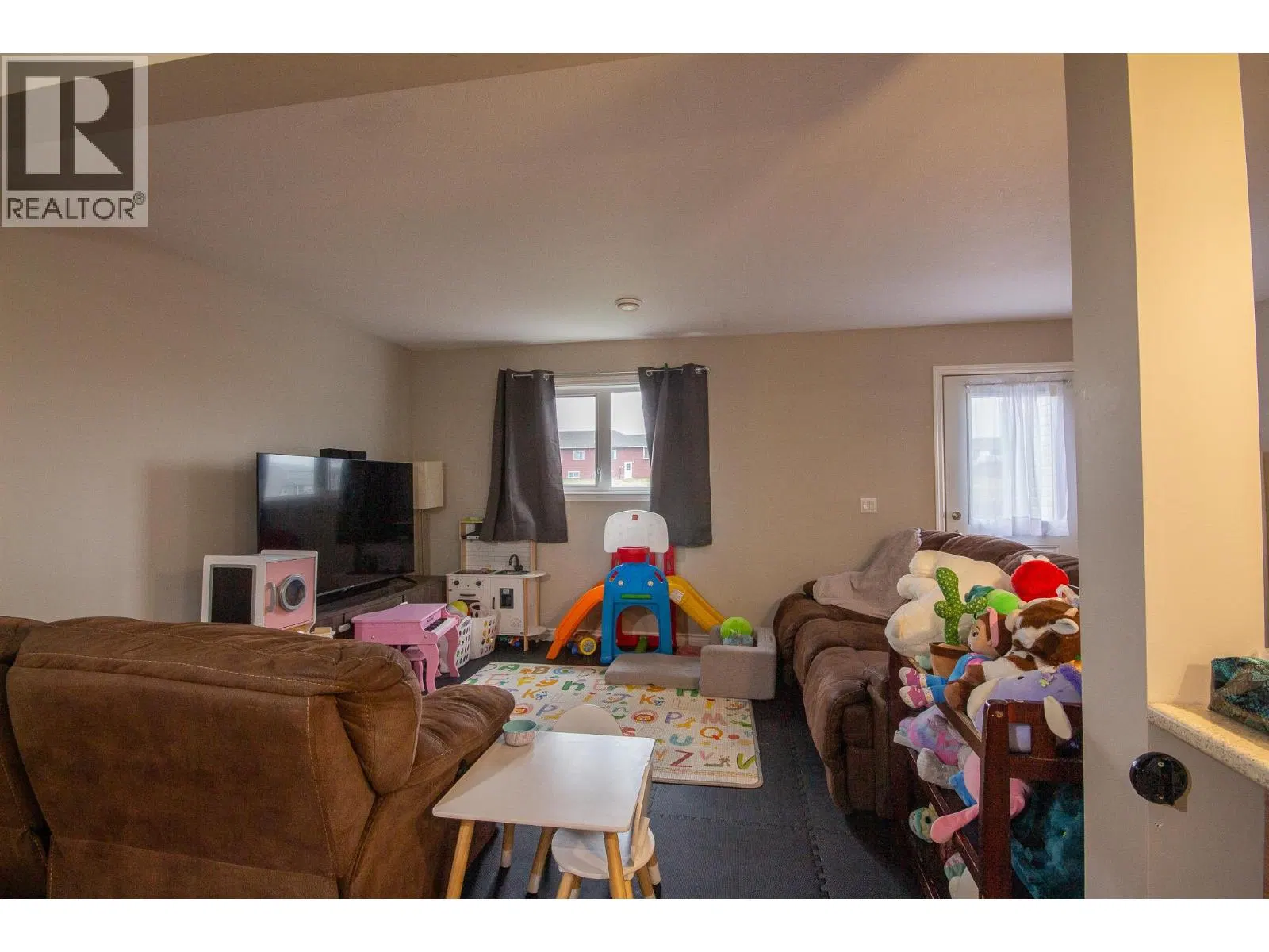 Photo 5 of 15 at 8108 18 Street