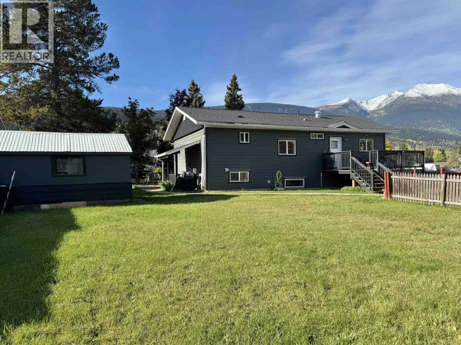 Photo 3 of 40 at 4186 2ND Avenue