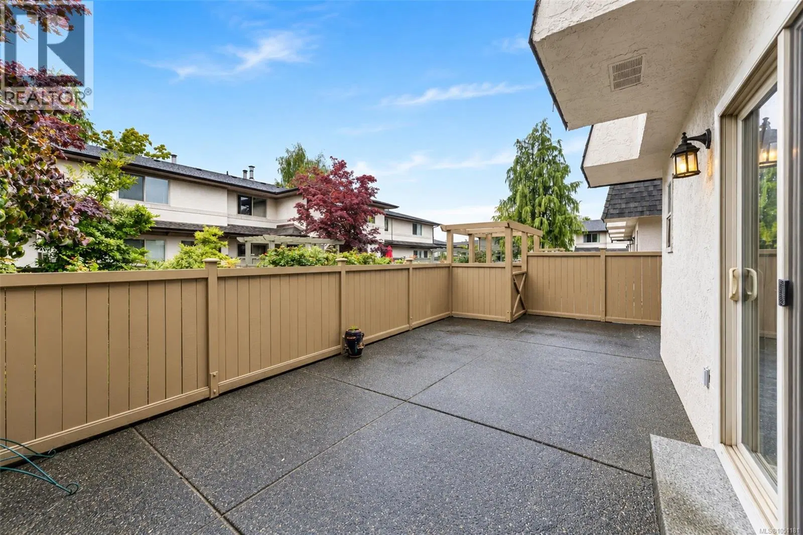 Photo 3 of 35 at #43 – 4061 Larchwood Drive