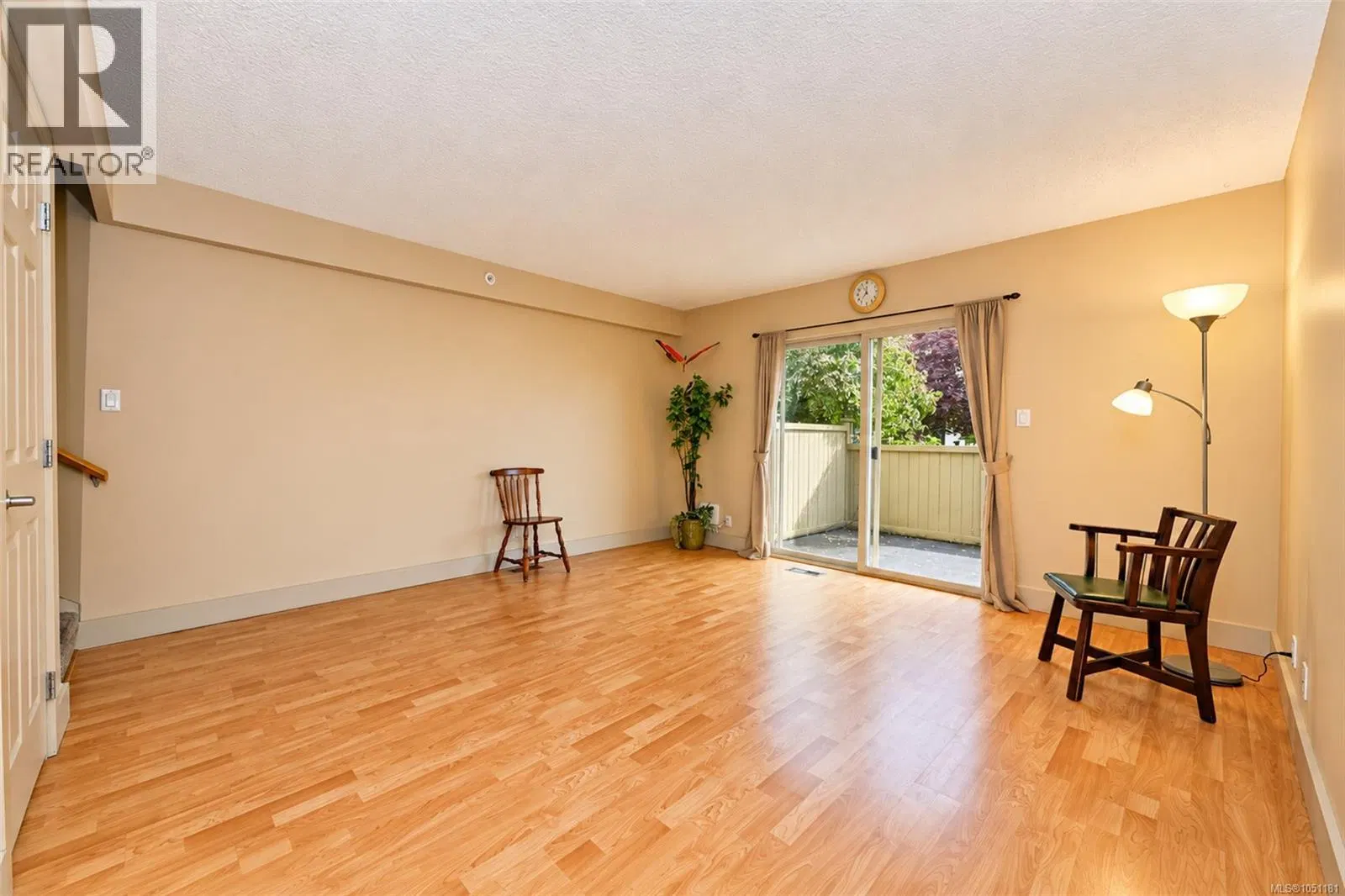Photo 5 of 35 at #43 – 4061 Larchwood Drive