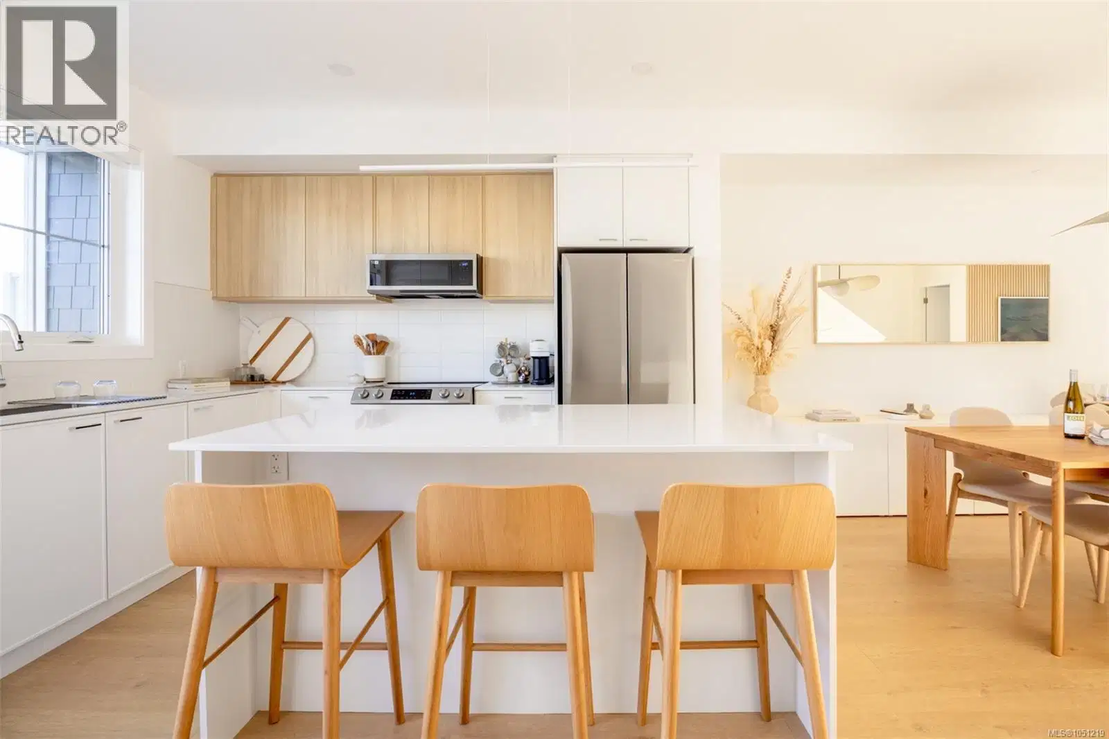TH9 – 3450 Whittier Avenue