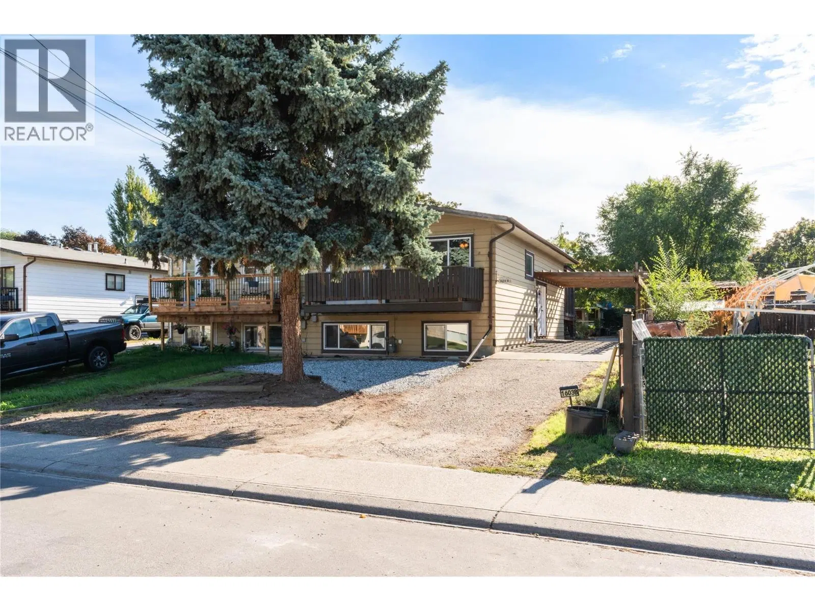 Photo 4 of 57 at 1603B 45TH Street