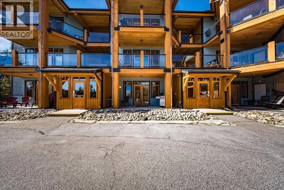 #2 – 1008 OLAUS Way