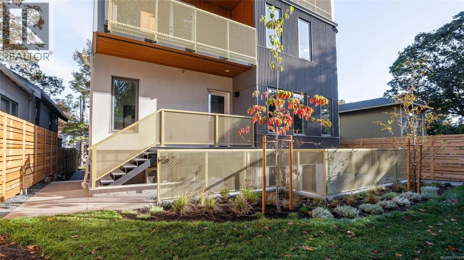 #3 – 1721 Adanac Street