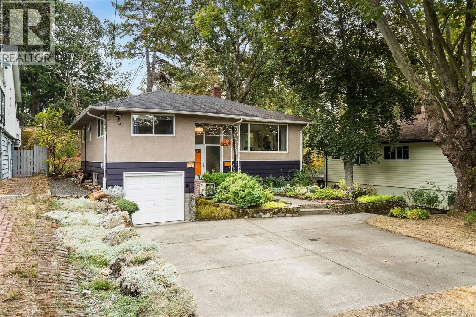 14 Eaton Avenue