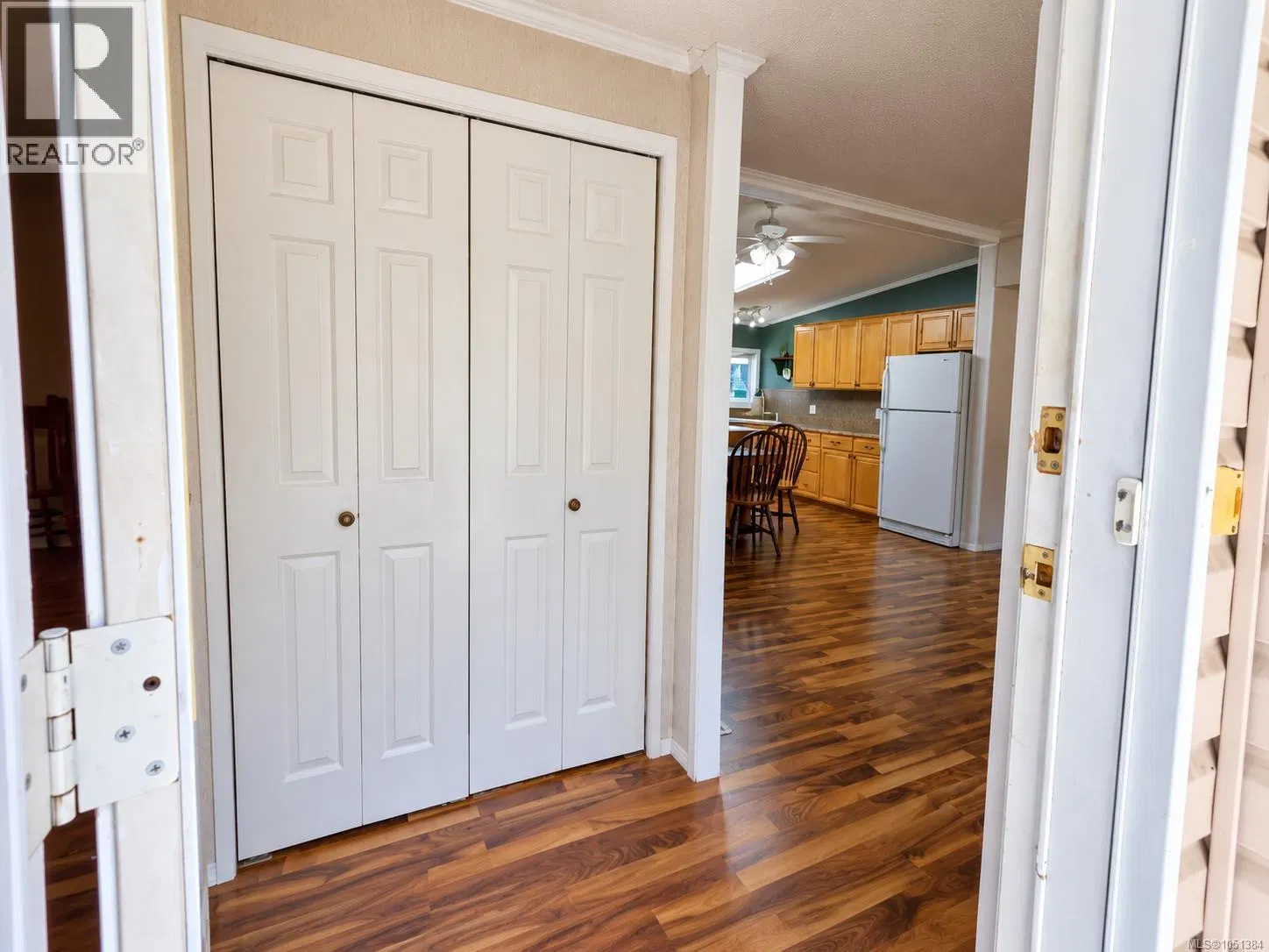 Photo 3 of 40 at #23 – 6820 Parklands Place