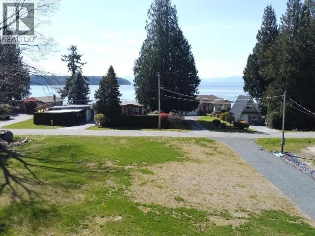 Photo 1 of 11 at Powell River