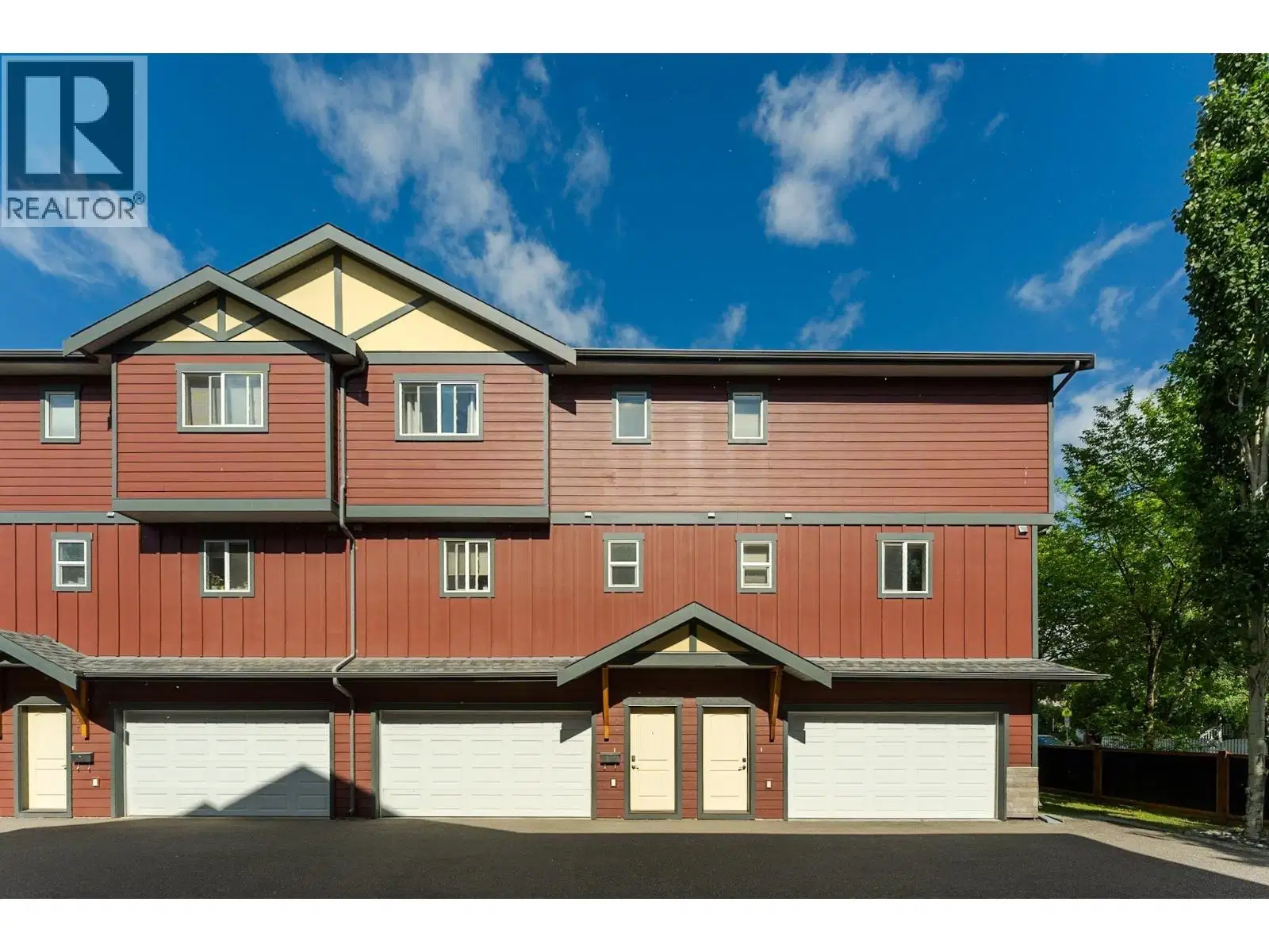 #106 – 1699 7TH Avenue