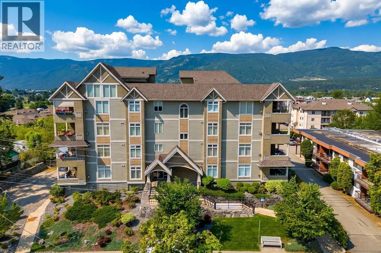 #202 – 611 Shuswap Street
