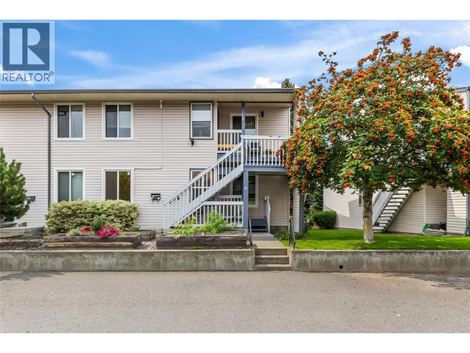 Photo 4 of 58 at #6 – 3000 Richter Street