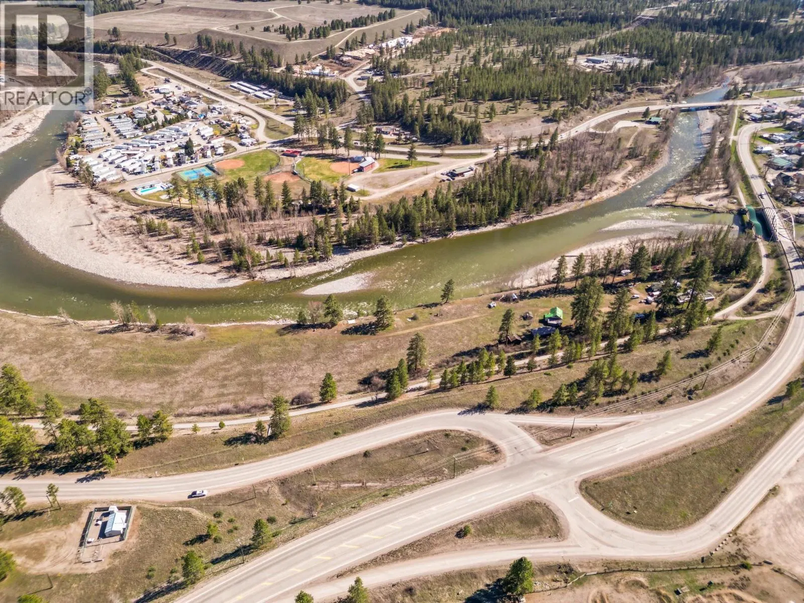 Photo 5 of 19 at 202 A,B,C 5A Highway
