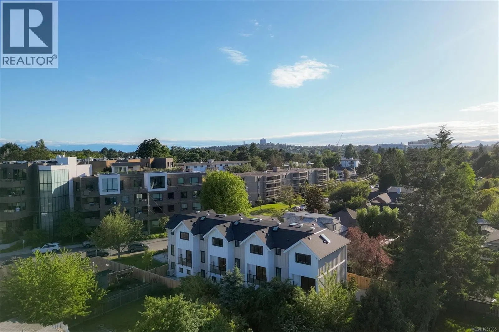 #3 – 2268 Bowker Avenue