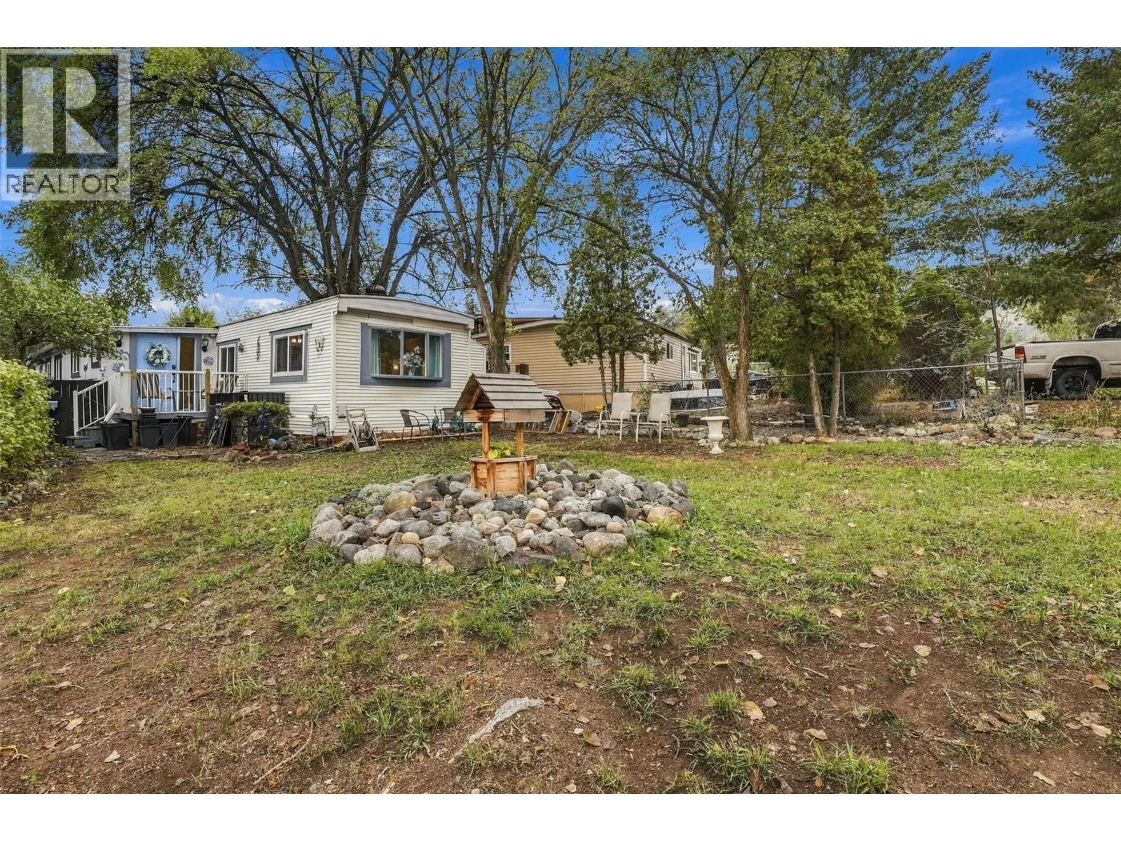 Photo 2 of 26 at 5317 Freda Avenue