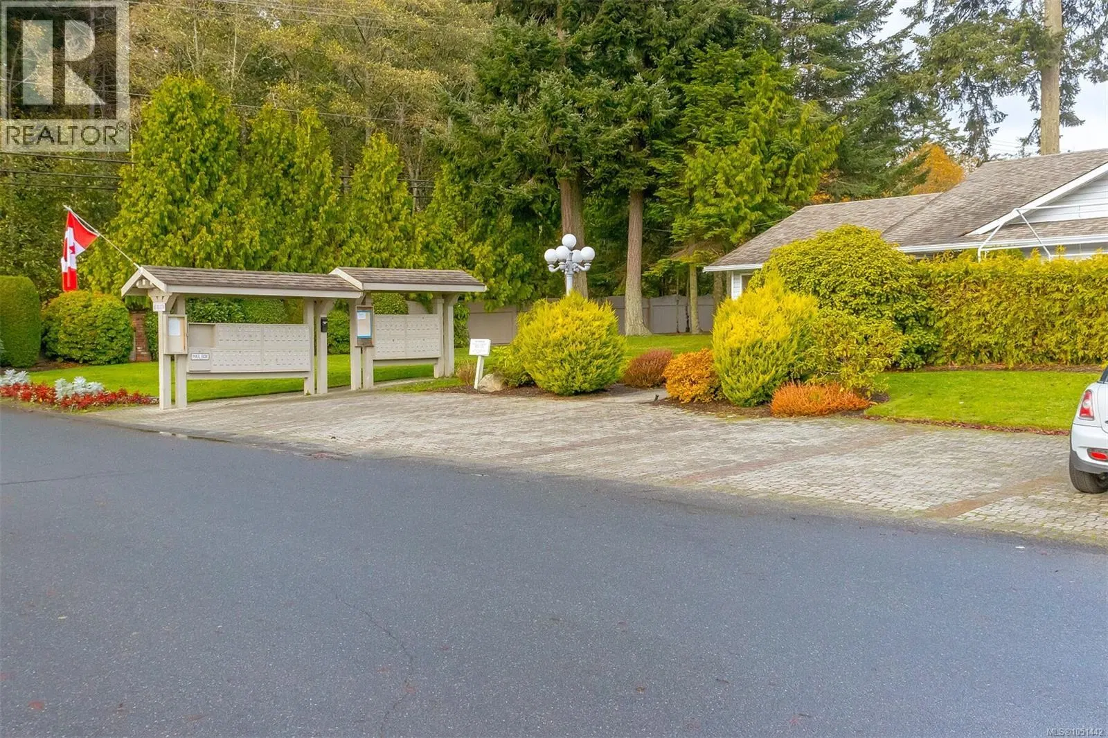 Photo 4 of 32 at #23 – 7583 Central Saanich Road