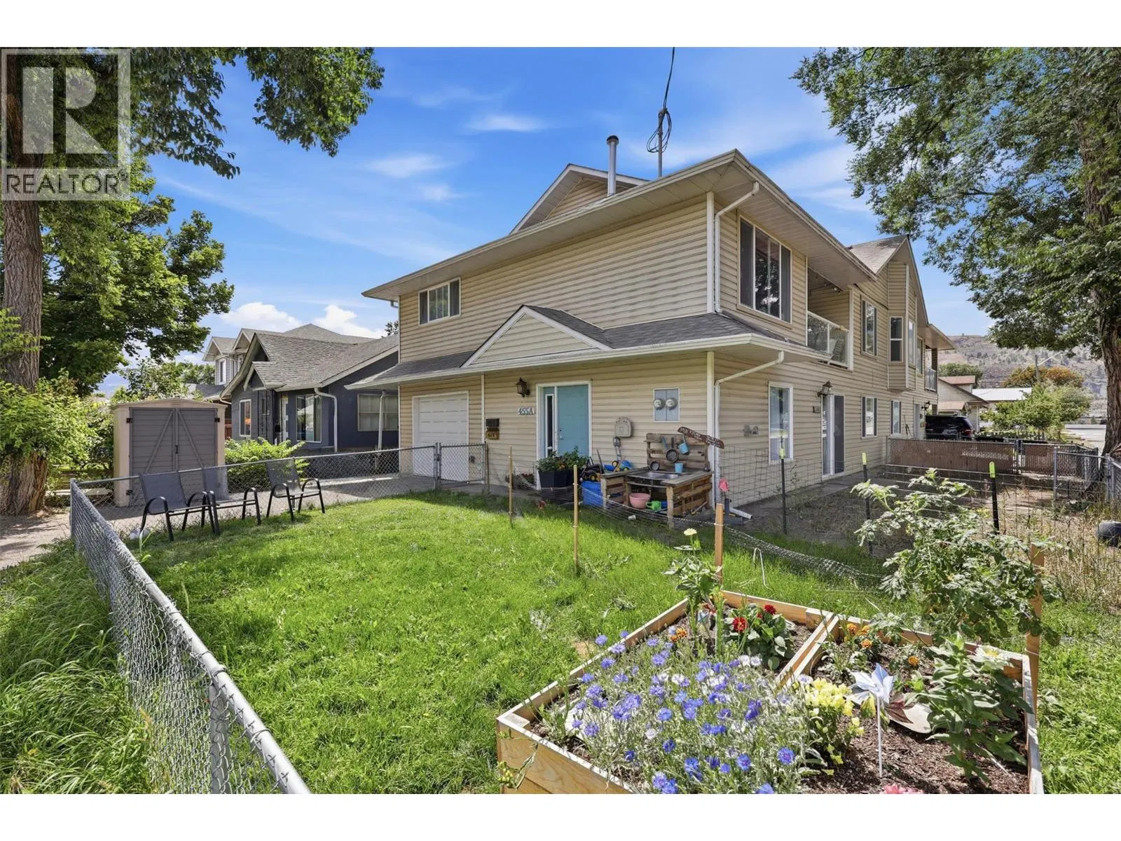 Photo 2 of 31 at 455 Campbell Avenue