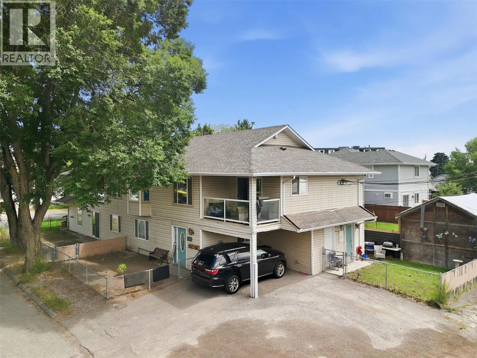 Photo 4 of 31 at 455 Campbell Avenue