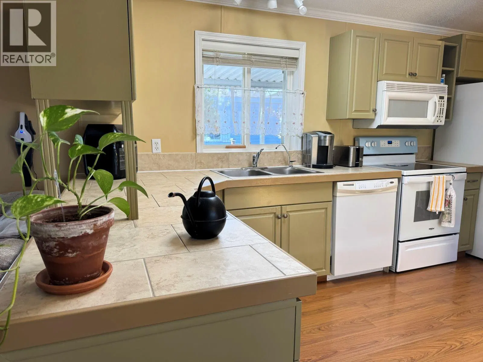 Photo 4 of 31 at #7 – 7225 Boundary Drive
