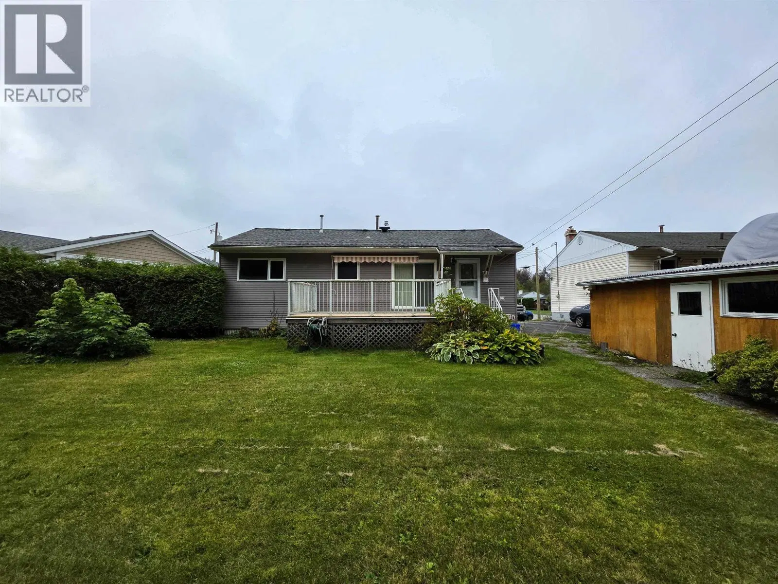 Photo 4 of 11 at 63 OKANAGAN Street