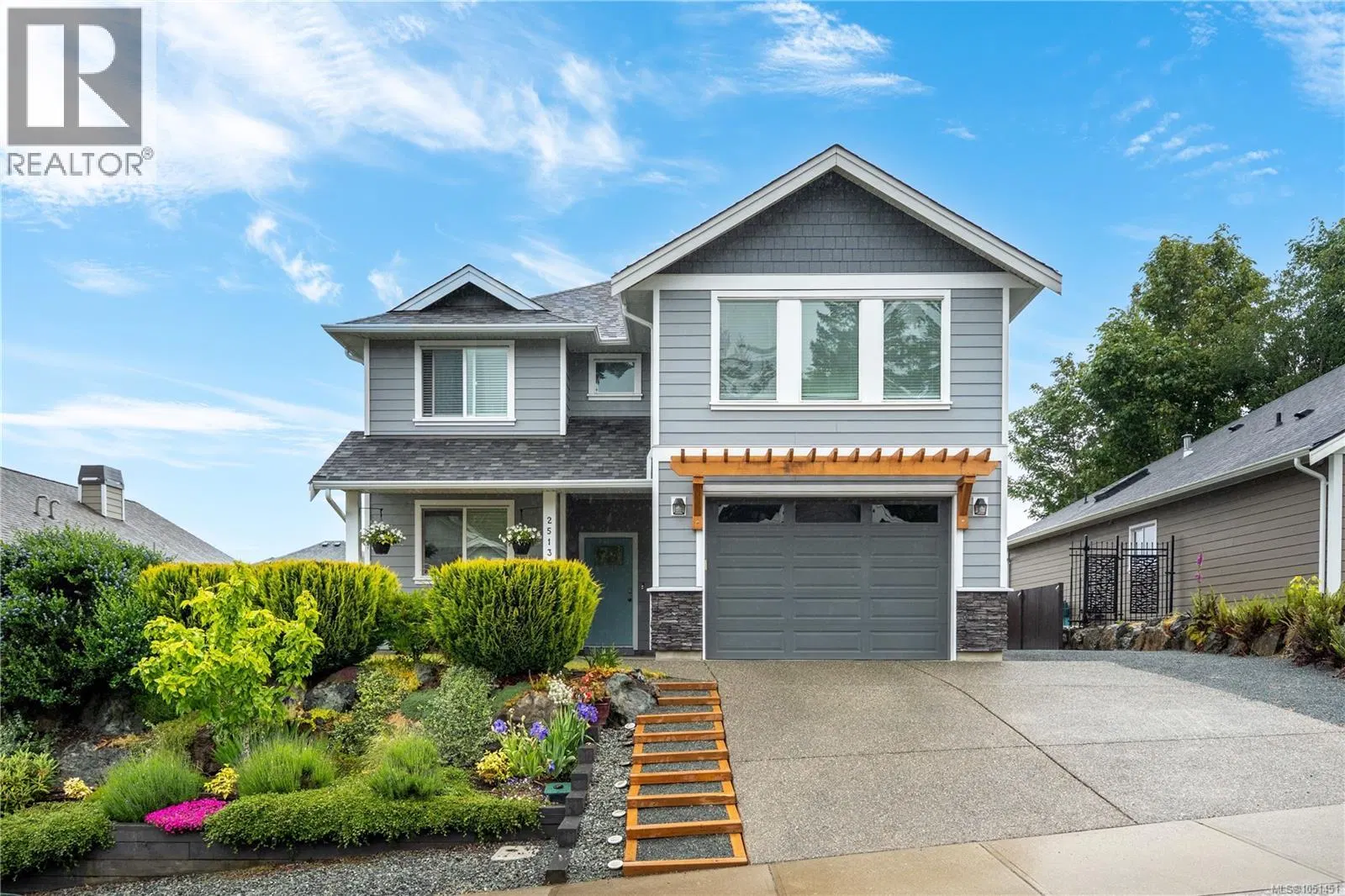 2513 West Trail Court