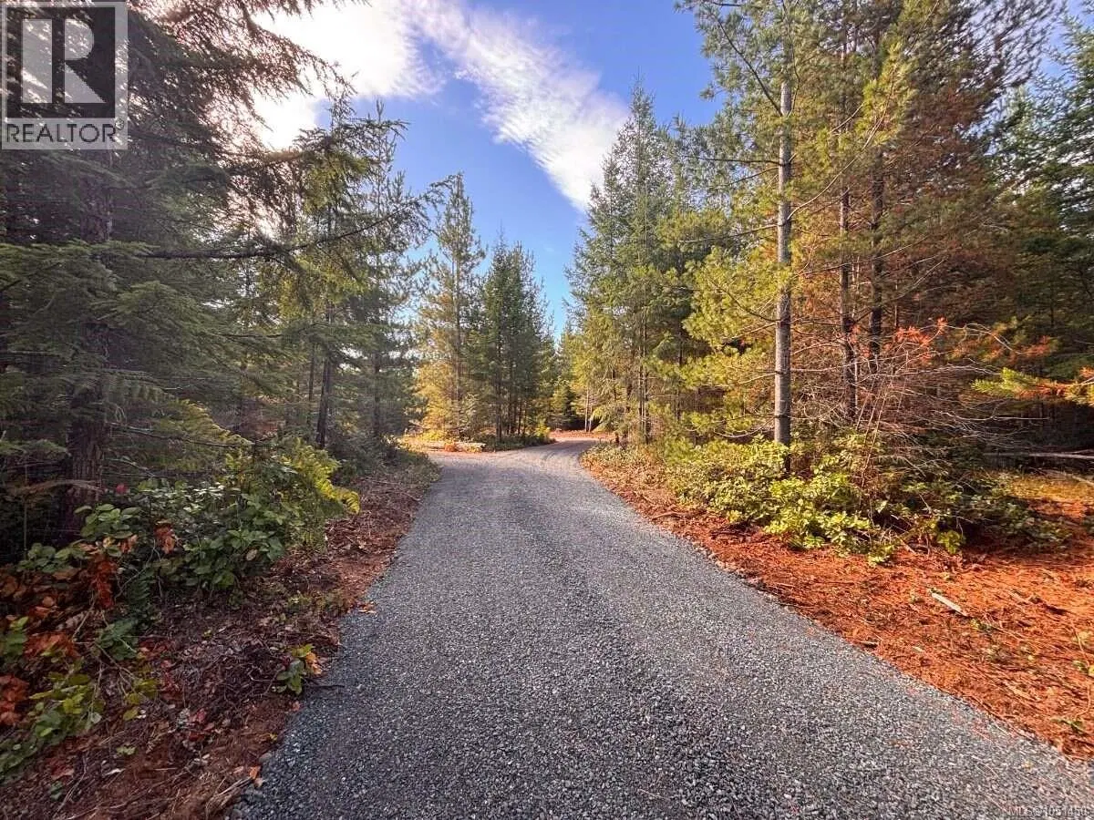 Lot B – 6876 Danes Road