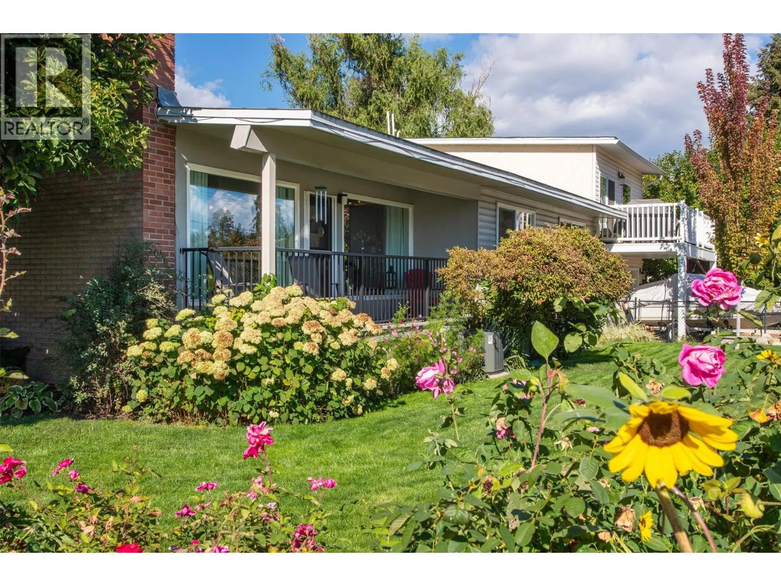 Photo 3 of 53 at 1296 Kelglen Crescent