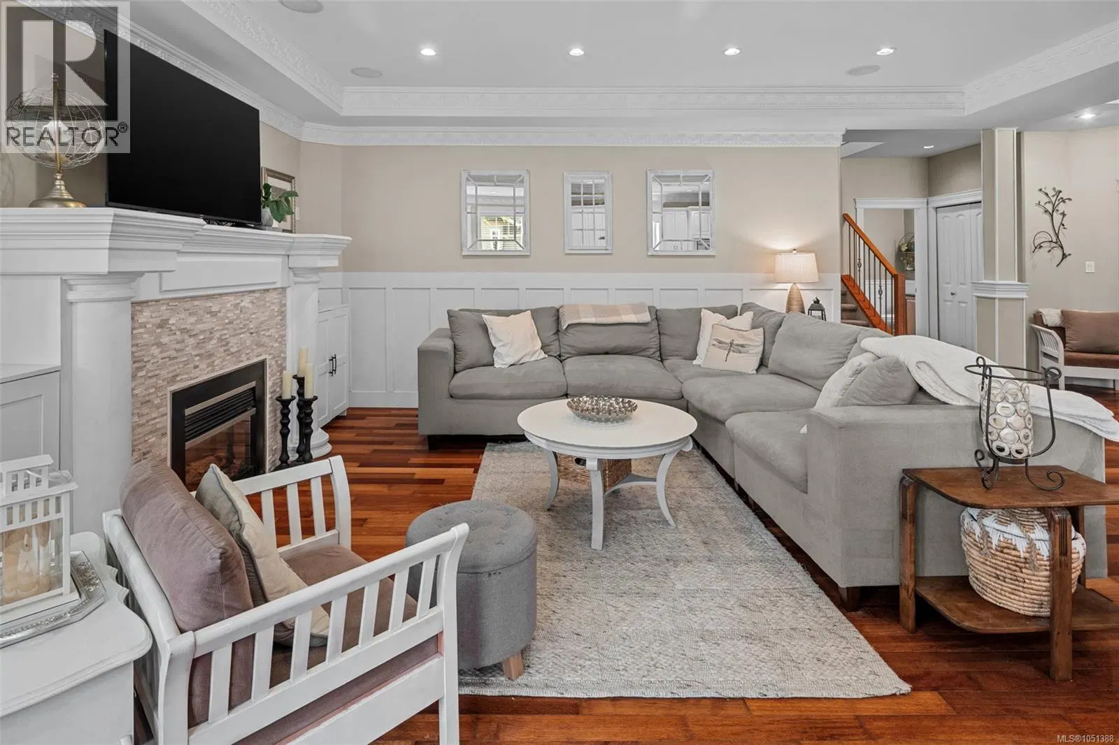 Photo 5 of 44 at 2026 Hannington Road