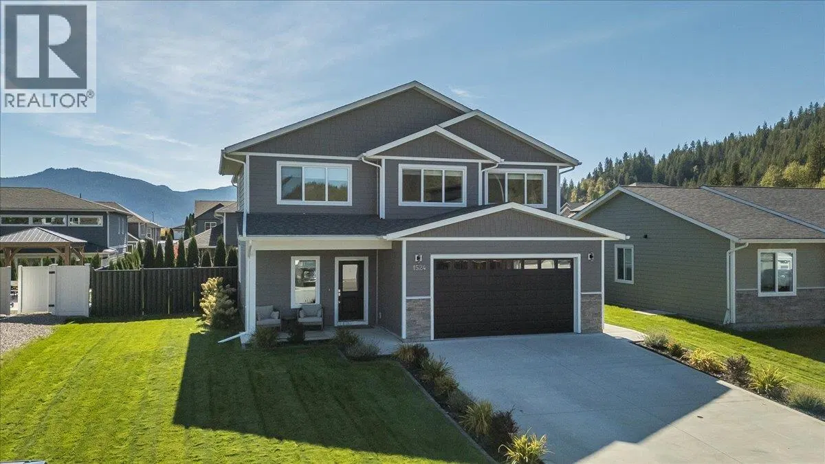1524 ASPEN Lane