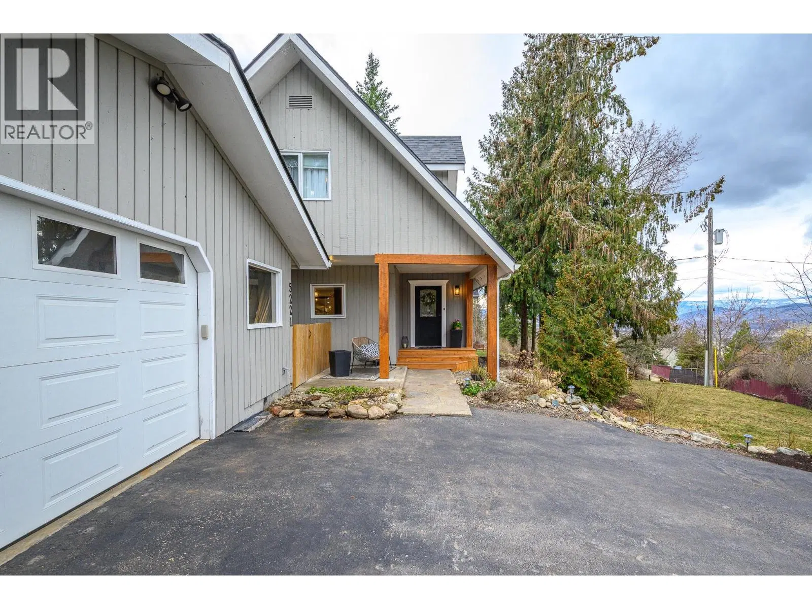 Photo 5 of 99 at 5221/5241 Hartnell Road