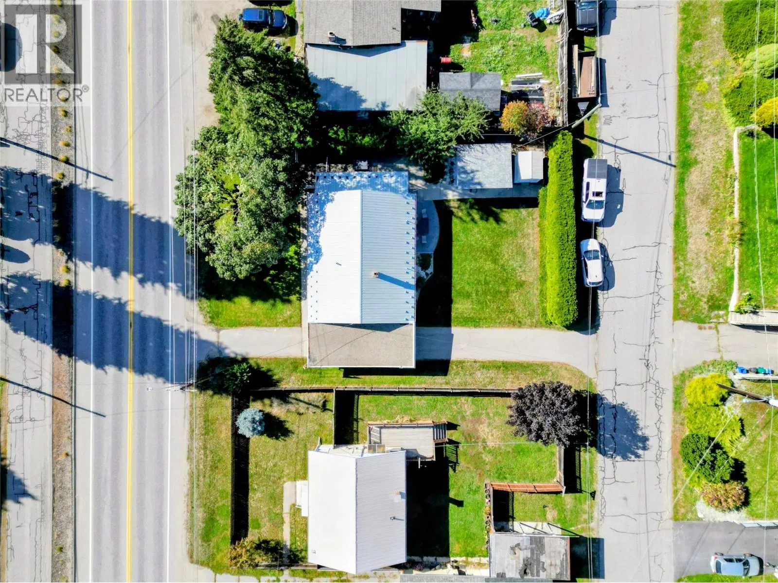 Photo 5 of 32 at 460 10th Avenue