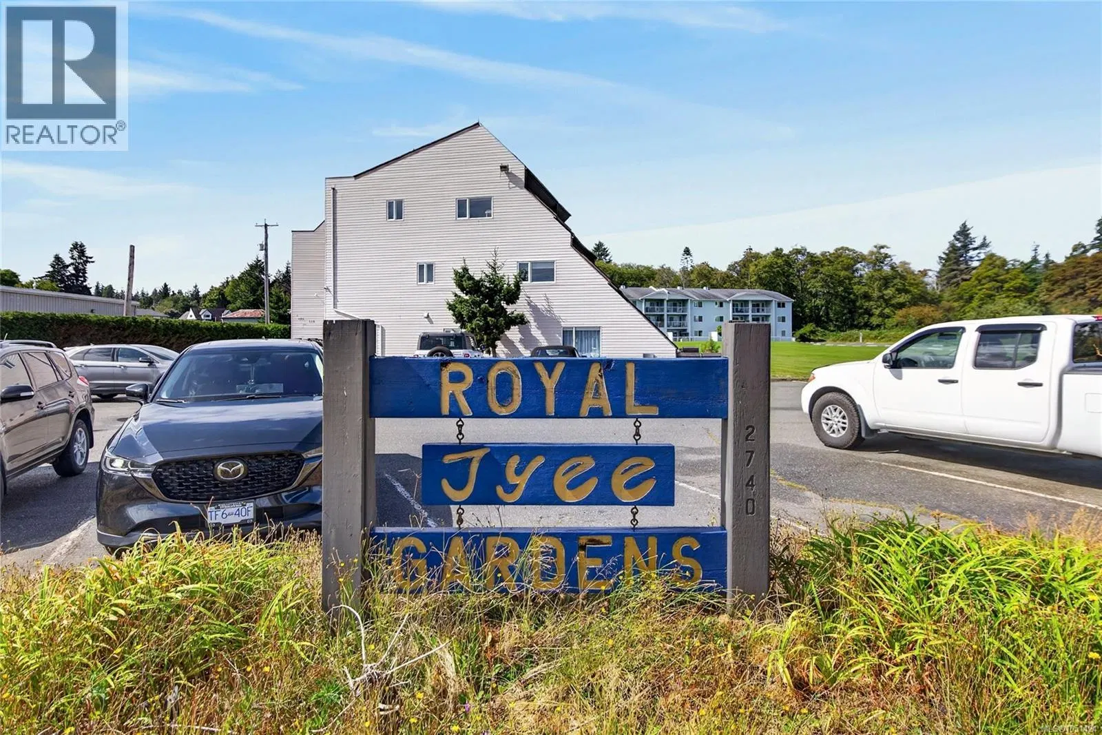 Photo 2 of 24 at #108 – 2740 Island Highway