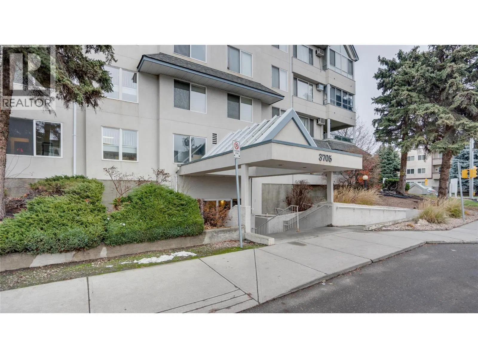 Photo 2 of 27 at #104 – 3705 30 Avenue