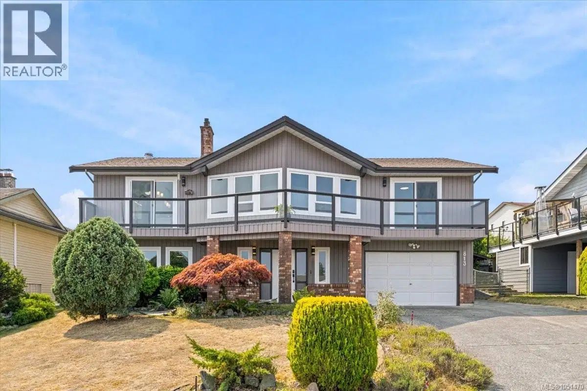 813 Athena Place