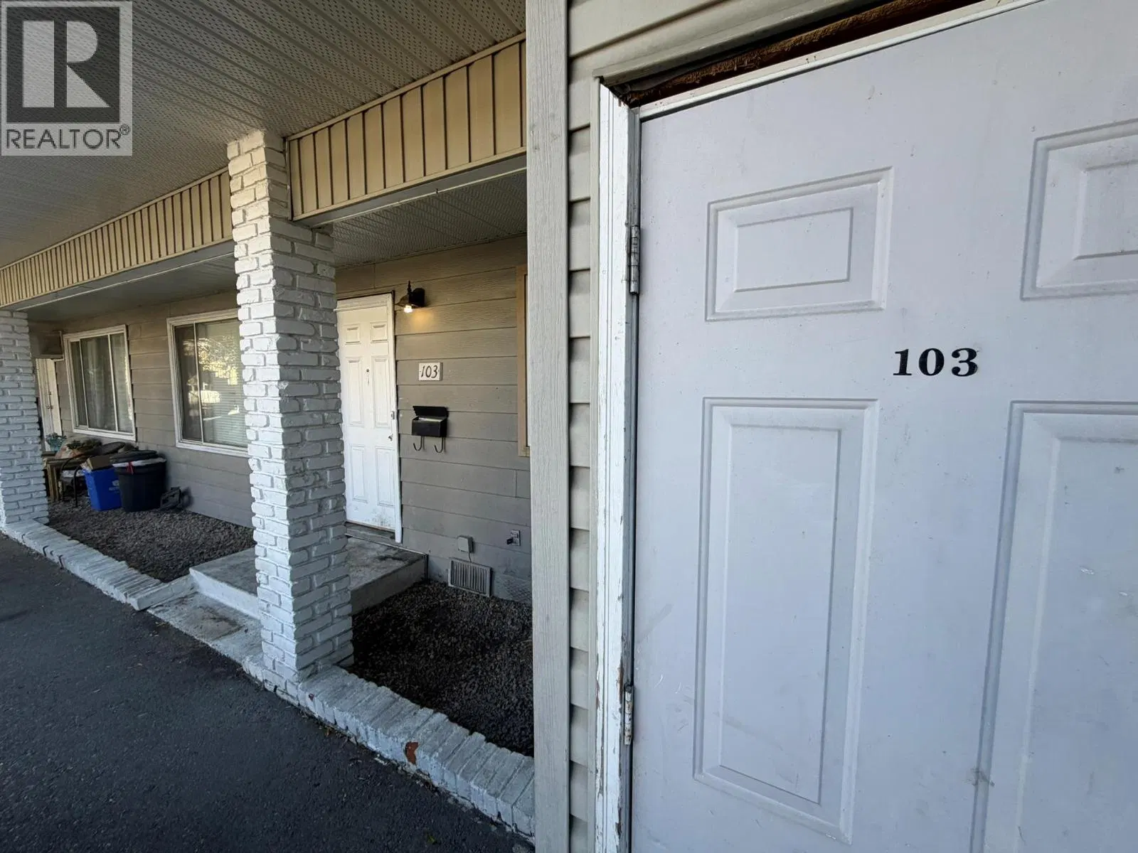 Photo 4 of 13 at #103 – 3710 24 Avenue