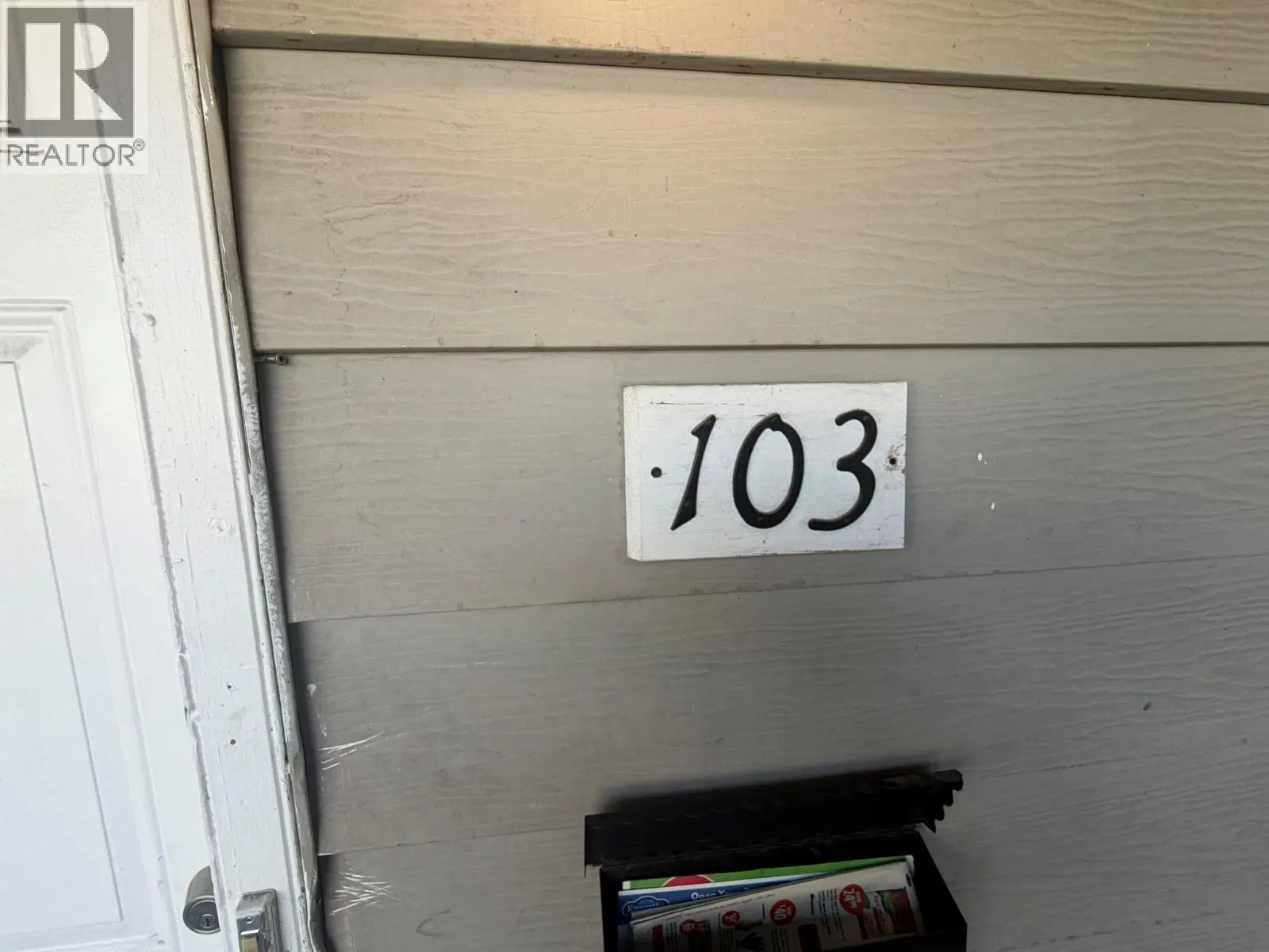 Photo 5 of 13 at #103 – 3710 24 Avenue