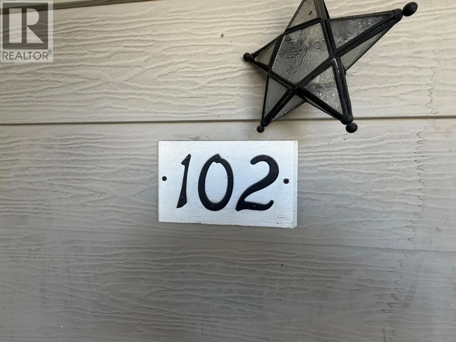 Photo 4 of 27 at #102 – 3710 24 Avenue