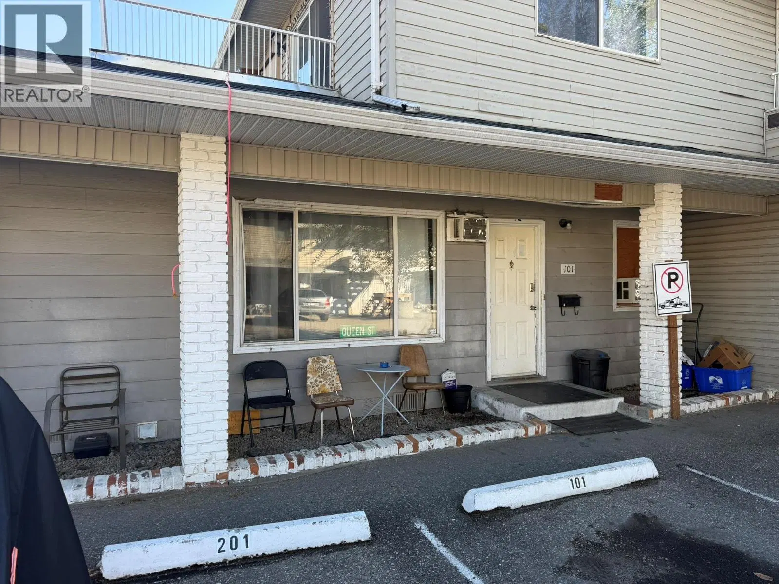 Photo 2 of 24 at #101 – 3710 24 Avenue