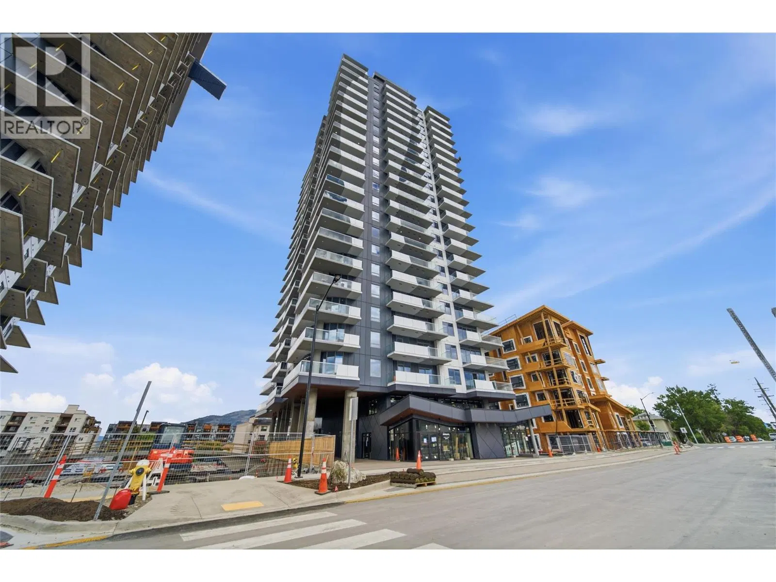 #1004 – 460 Nicola Street