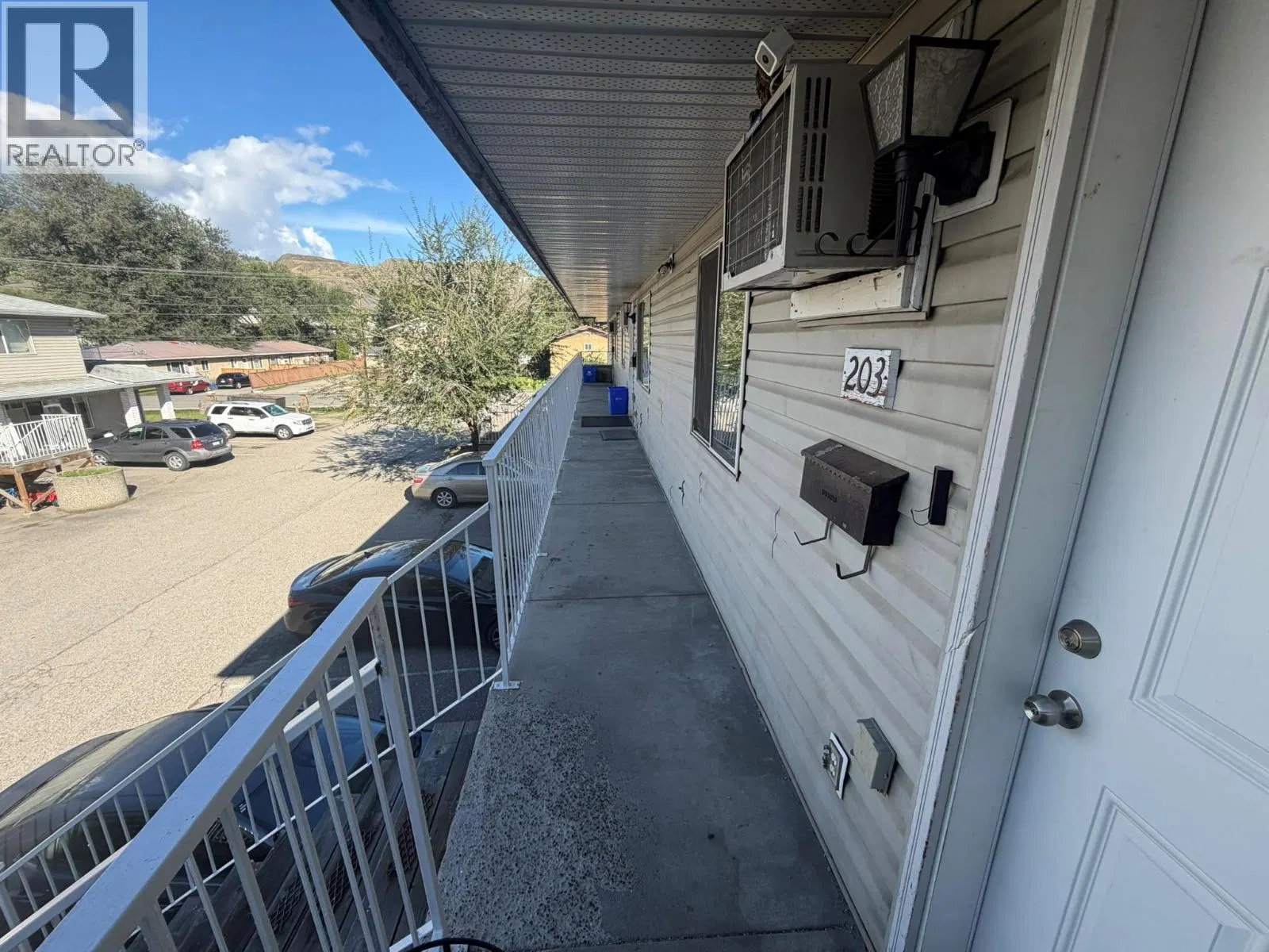 Photo 2 of 27 at #203 – 3710 24 Avenue