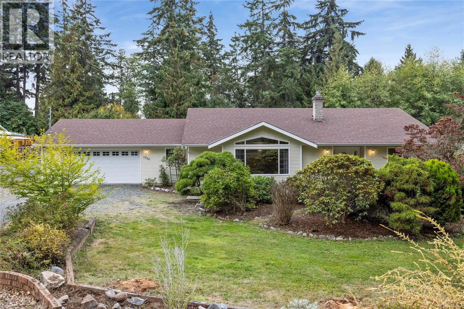 1730 Sangster Crescent