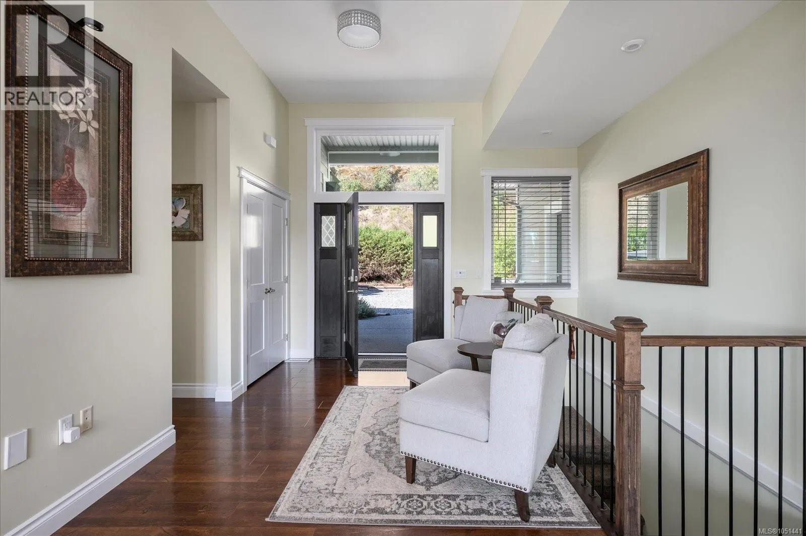 Photo 5 of 63 at 909 Hanington Road