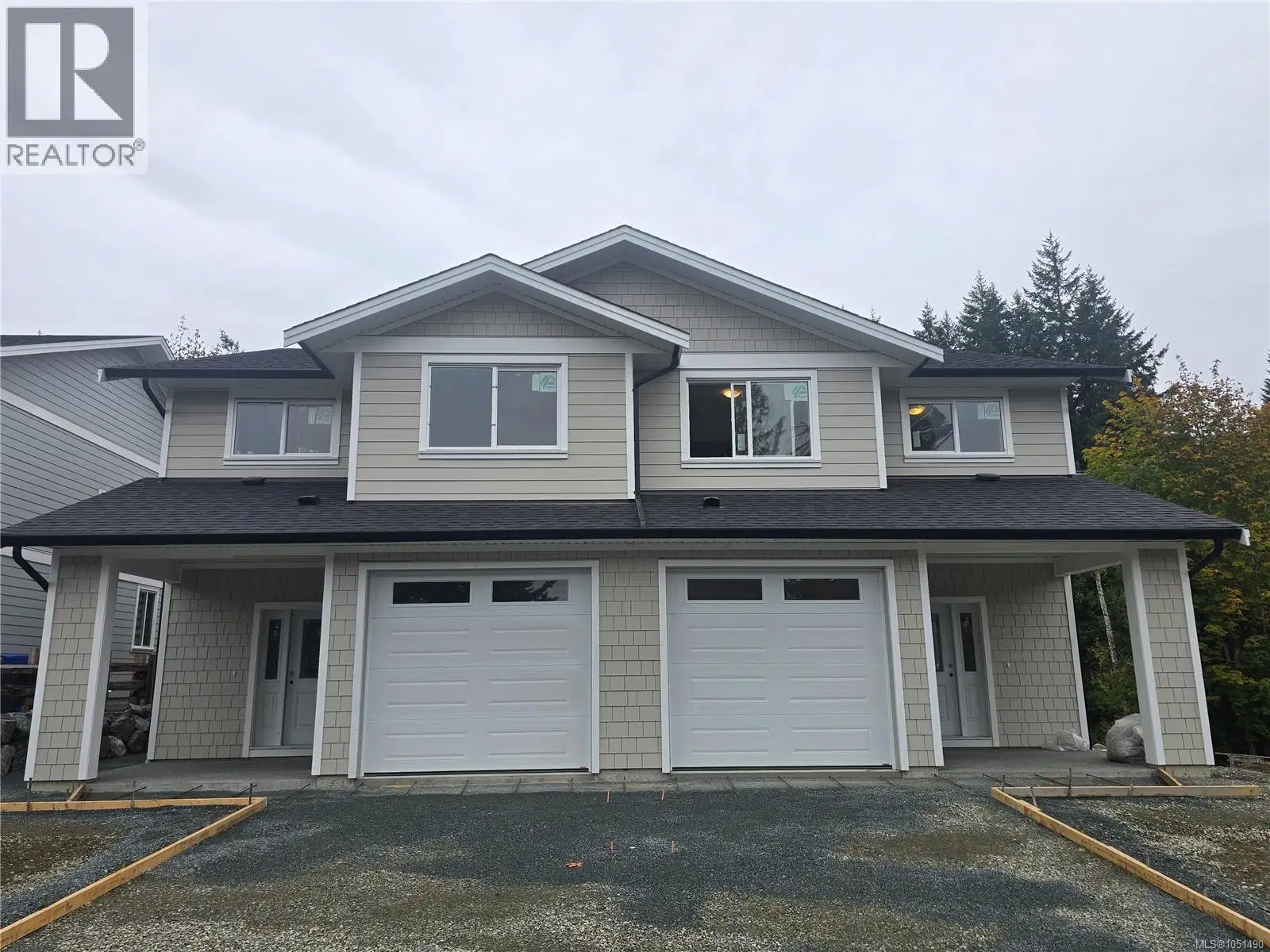 153 Elk Road