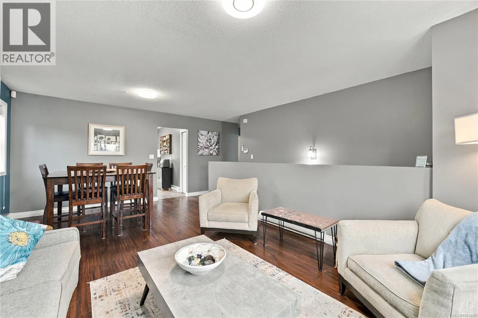 Photo 5 of 34 at 421 Murray Street