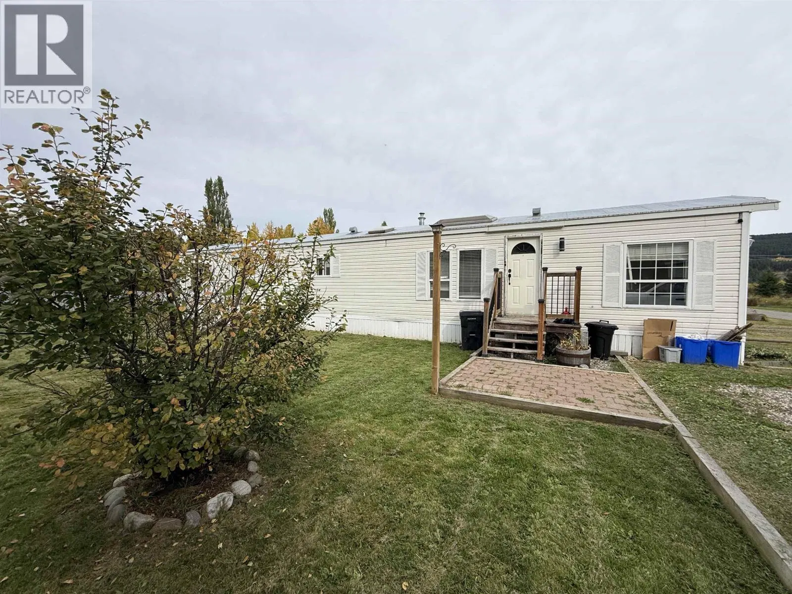 Photo 3 of 29 at #15 – 3211 GOOK Road